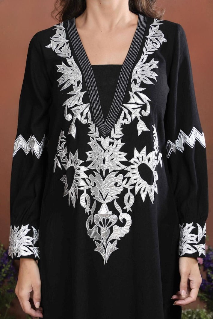Noir Chevron Floral Embroidered Set