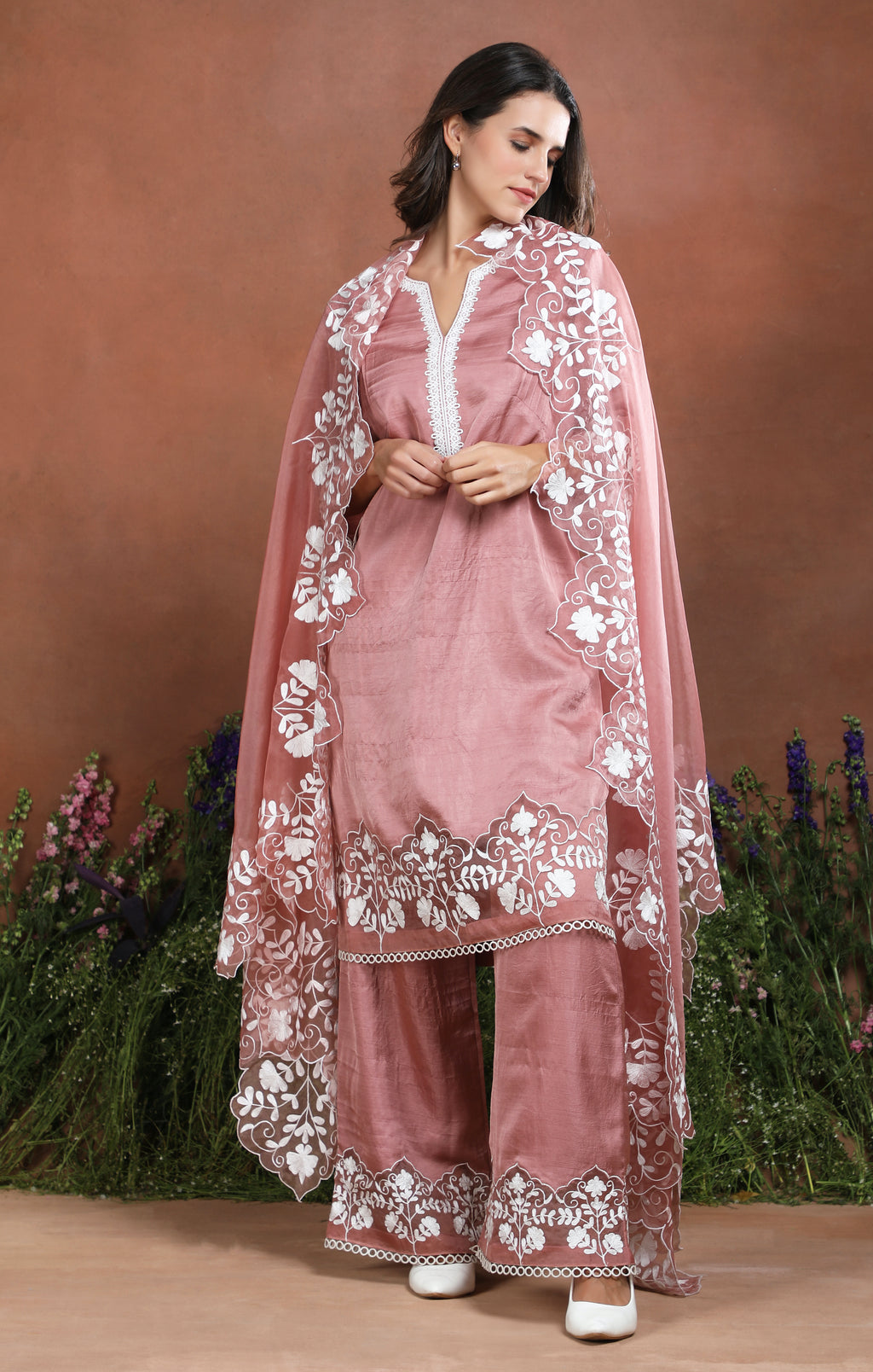 Rose Mist Embroidered Silk Set