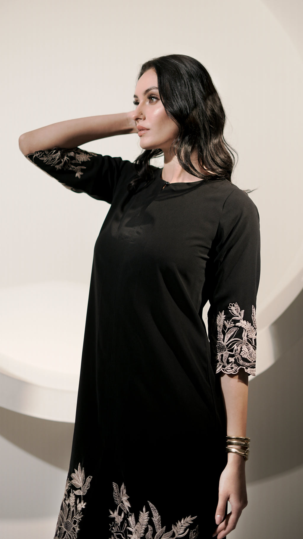 Noir Fern Embroidered Kurta Set